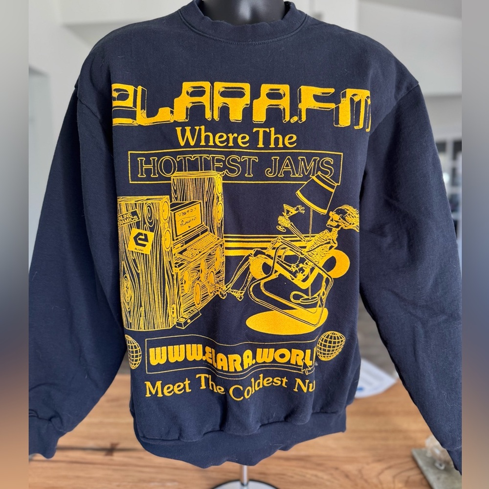 Online Ceramics Elara FM Sweatshirt
